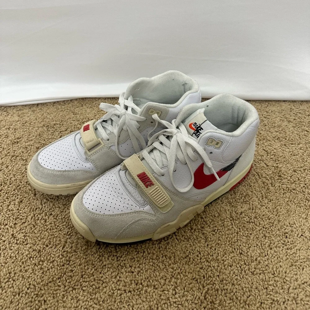 Nike Air Trainer 1 mid white and red
Size 10.5 - Picture 2 of 5